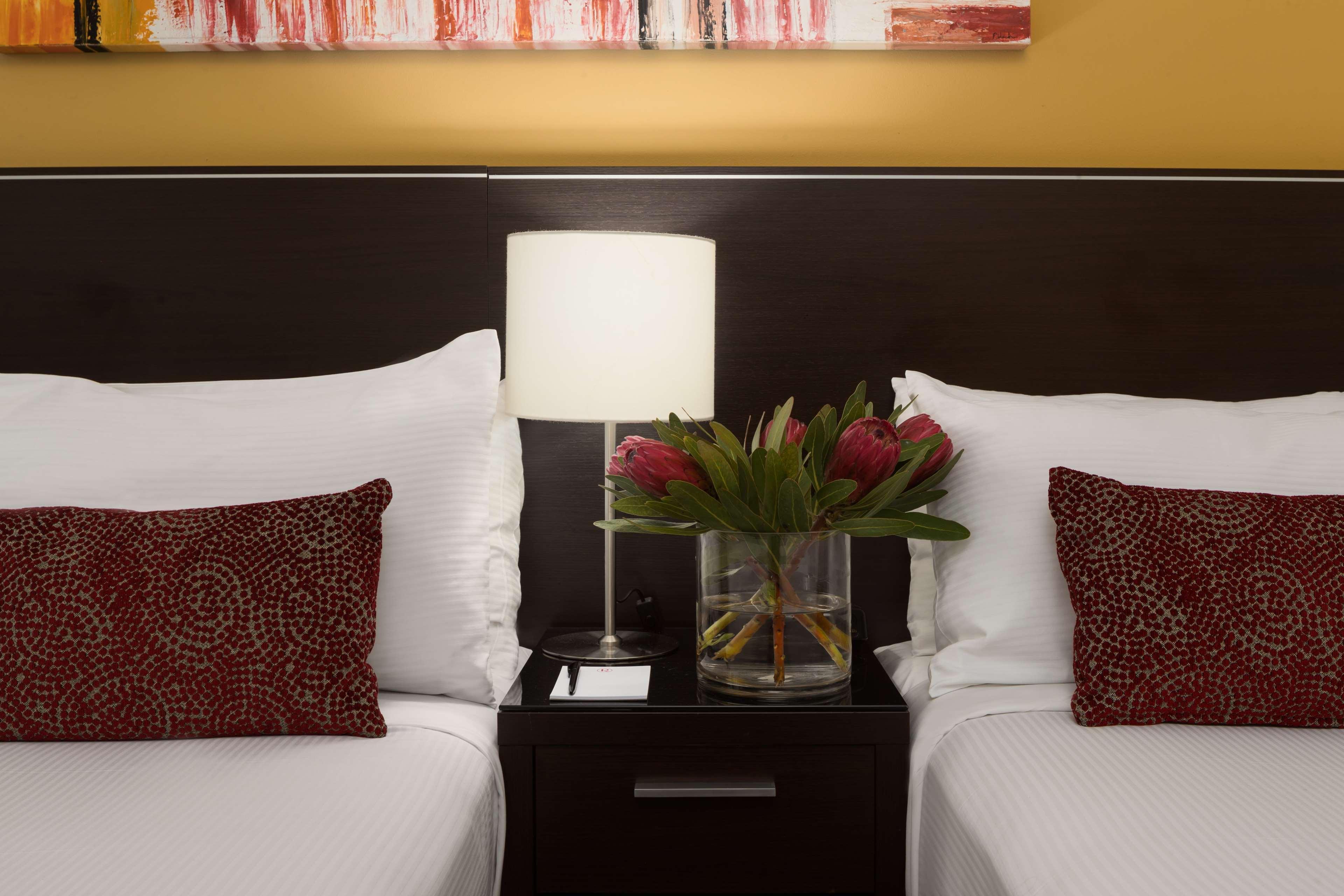 Visy Dior Hotel Baulkham Hills Buitenkant foto