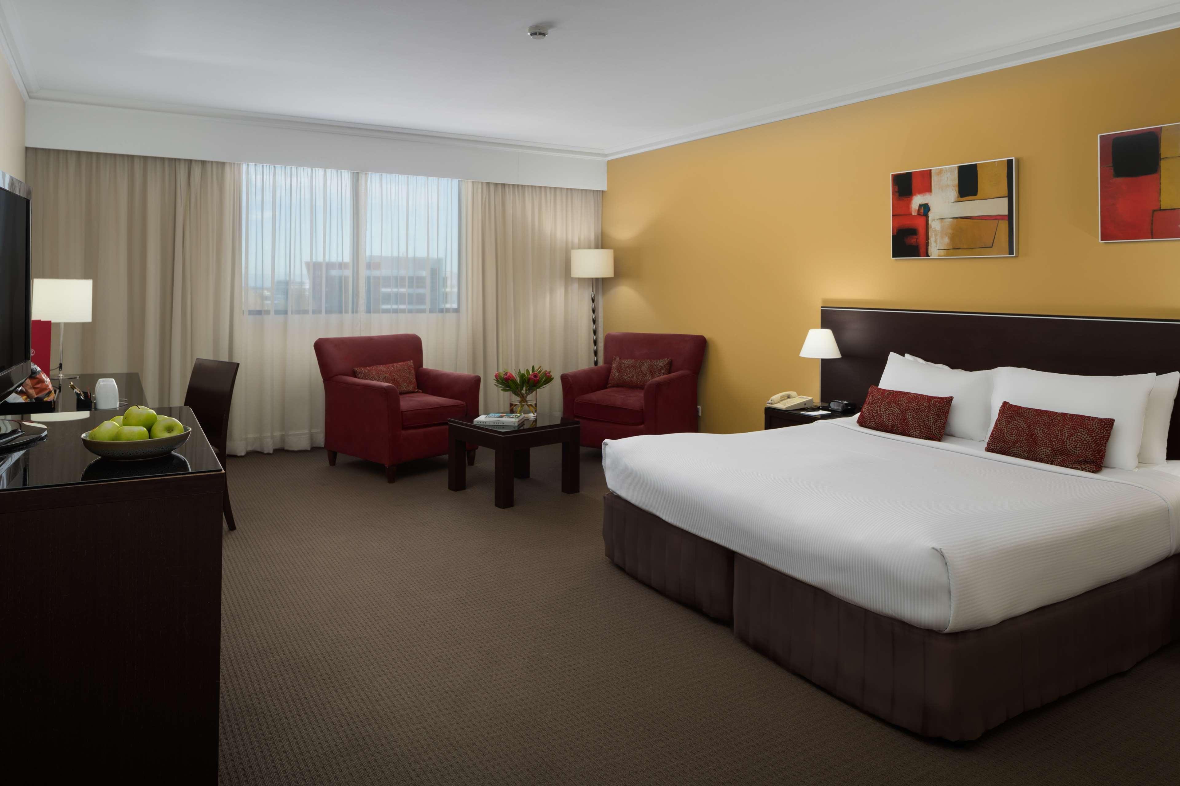 Visy Dior Hotel Baulkham Hills Buitenkant foto