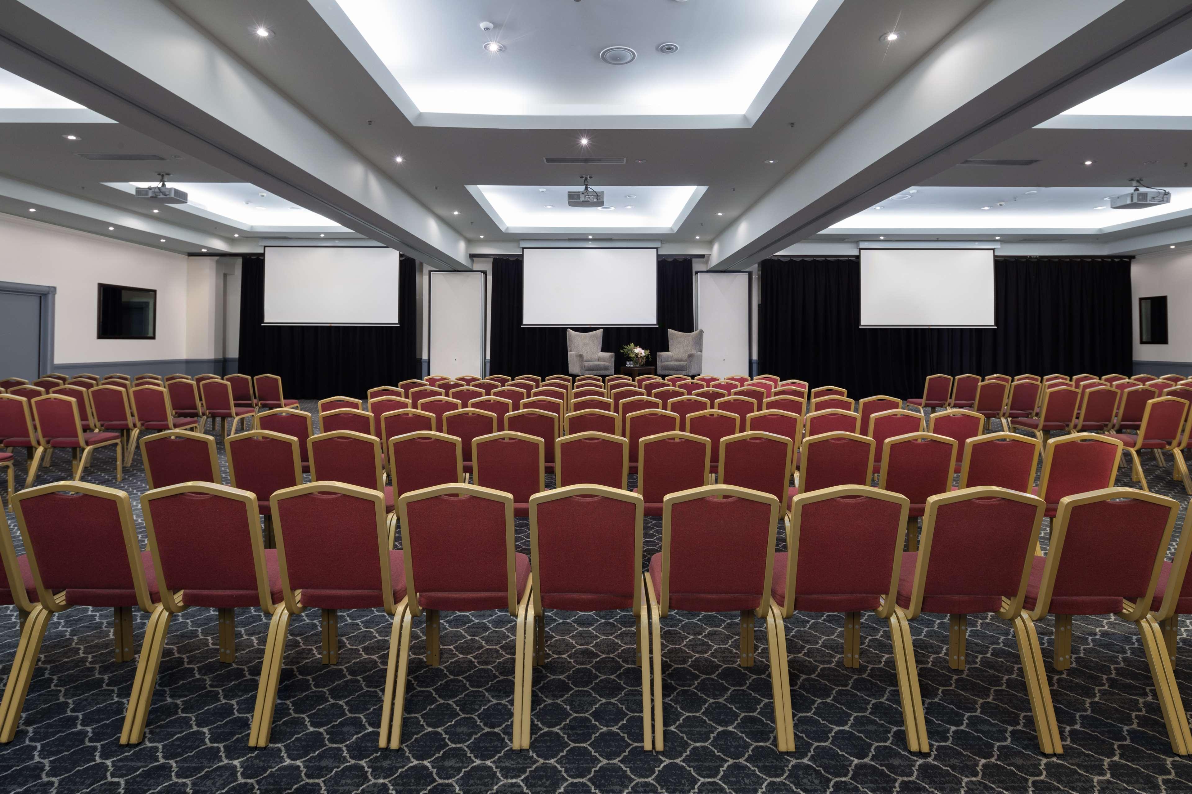 Visy Dior Hotel Baulkham Hills Buitenkant foto