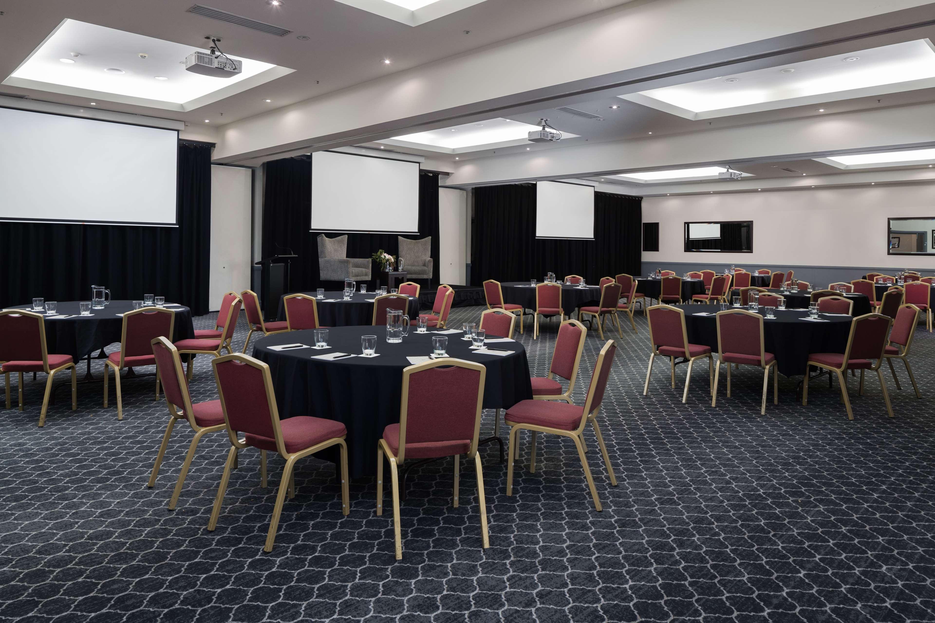 Visy Dior Hotel Baulkham Hills Buitenkant foto
