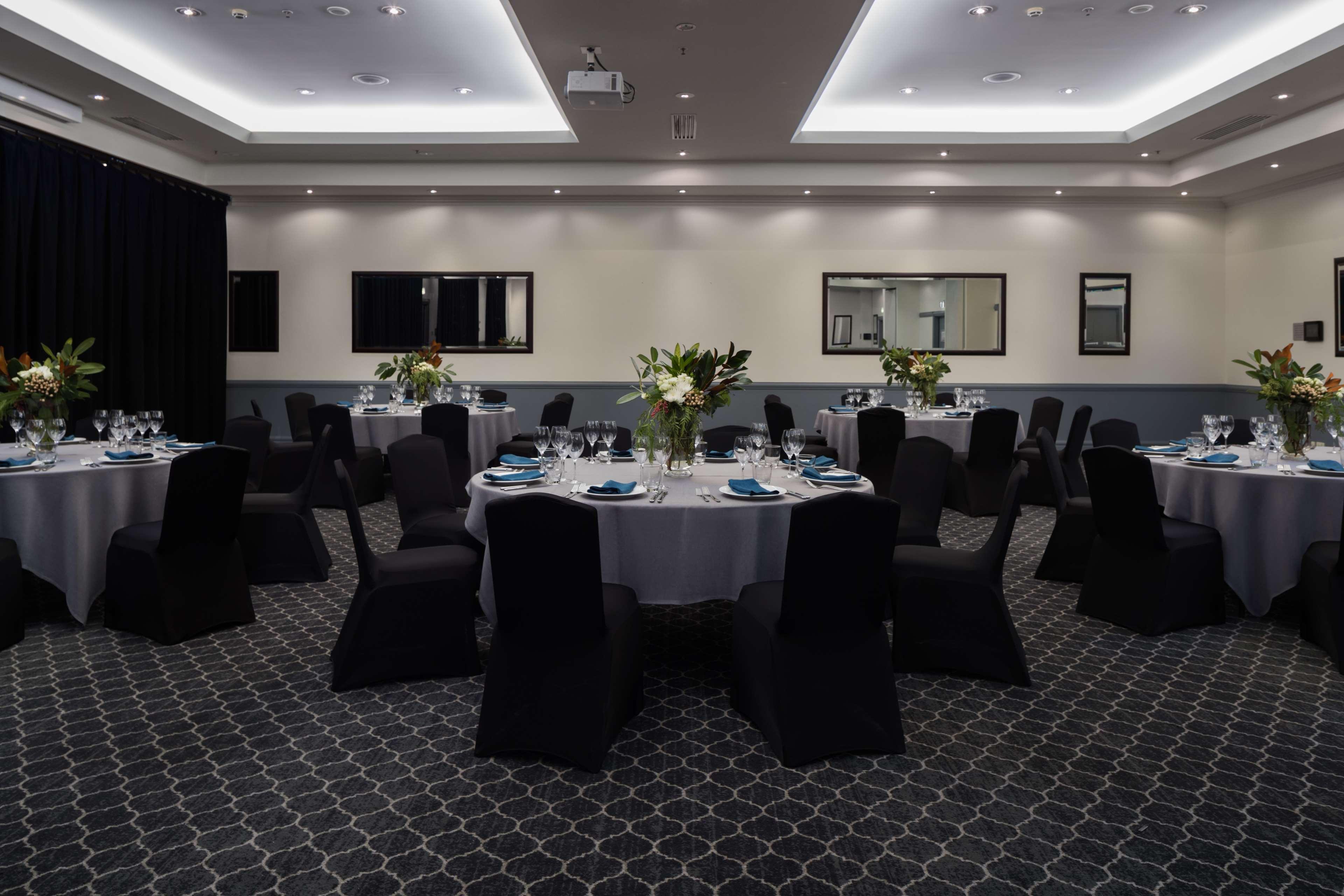 Visy Dior Hotel Baulkham Hills Buitenkant foto