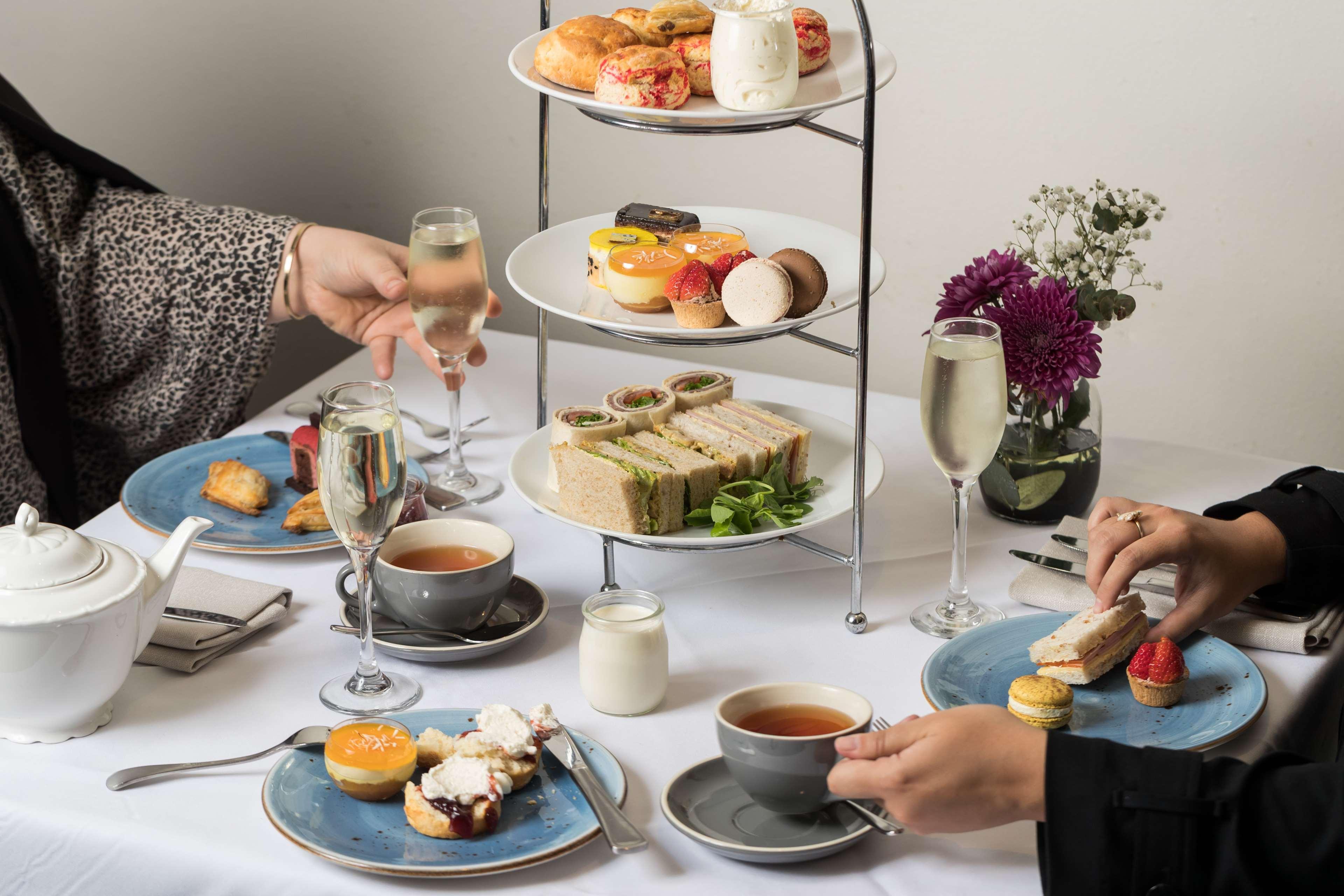 Visy Dior Hotel Baulkham Hills Buitenkant foto
