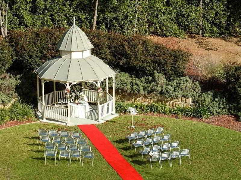 Visy Dior Hotel Baulkham Hills Buitenkant foto